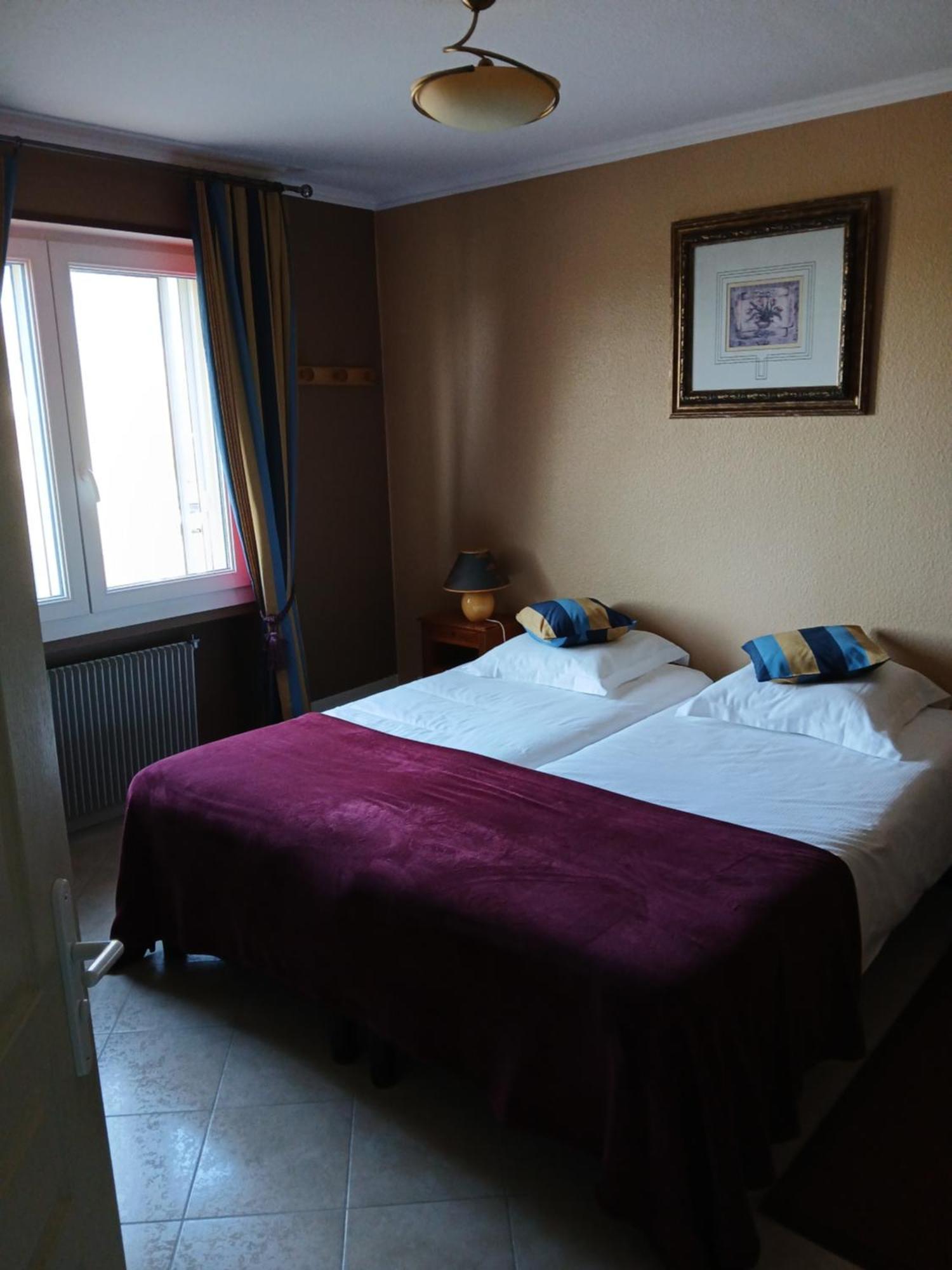 Hotel L'Oree Des Roches Saales Экстерьер фото