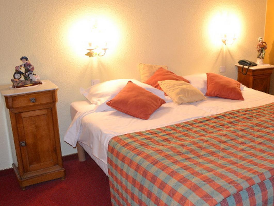 Hotel L'Oree Des Roches Saales Экстерьер фото
