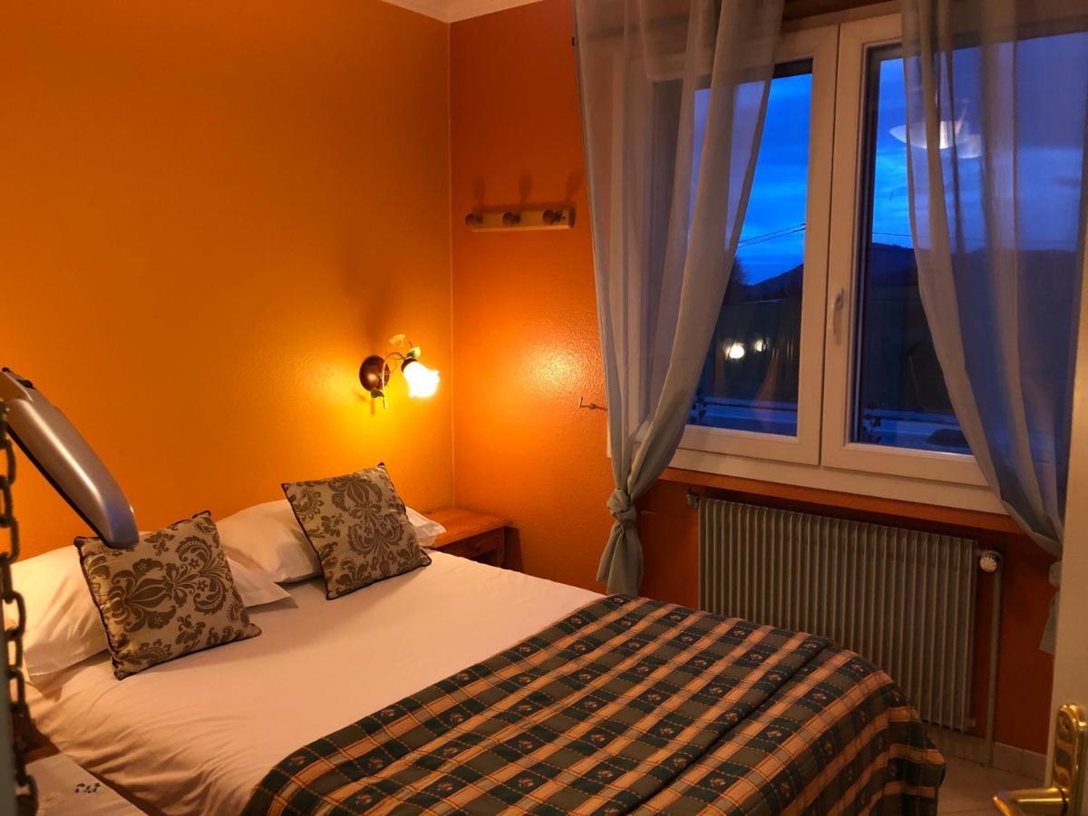 Hotel L'Oree Des Roches Saales Экстерьер фото